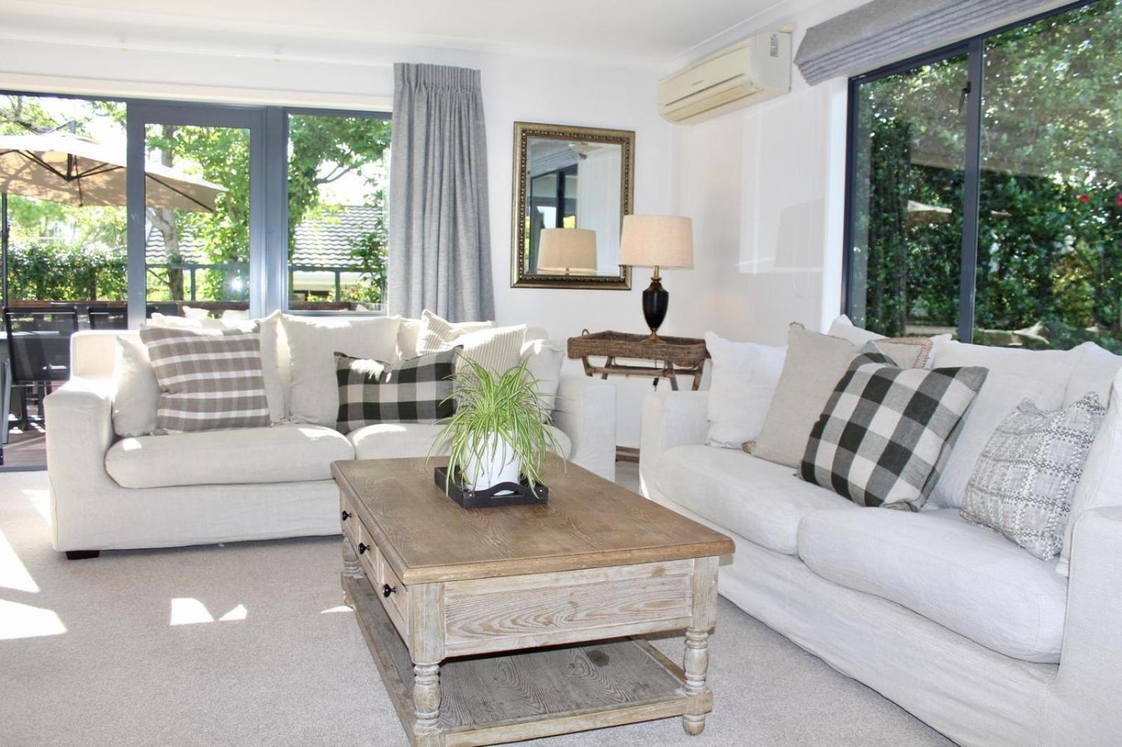 5-Min Walk To Village - Havelock North Holiday Home With Spa Pool Esterno foto